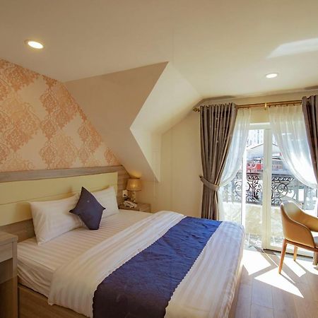 Khanh Uyen 1 Hotel Далат Екстер'єр фото