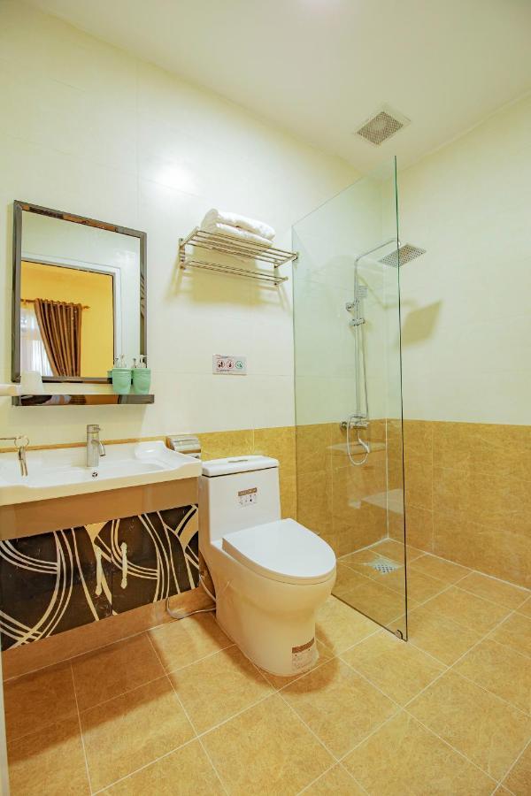 Khanh Uyen 1 Hotel Далат Екстер'єр фото