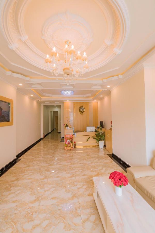 Khanh Uyen 1 Hotel Далат Екстер'єр фото