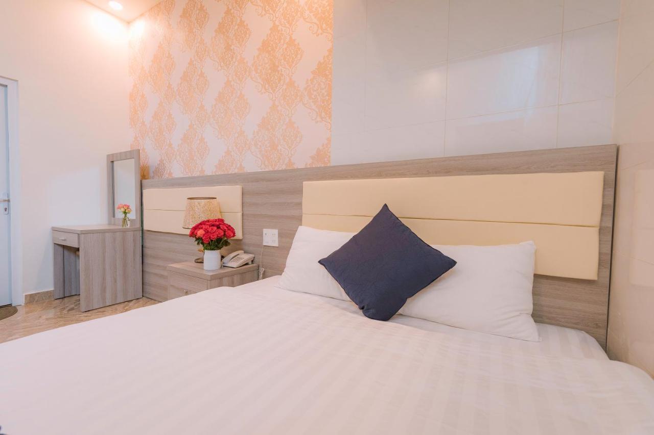 Khanh Uyen 1 Hotel Далат Екстер'єр фото